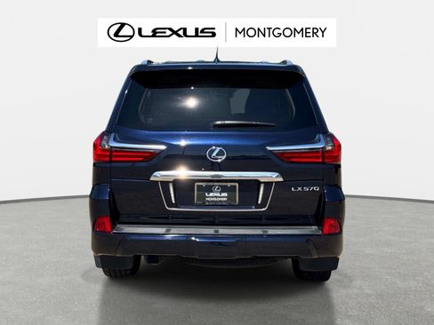Used 2019 Lexus LX 570 4WD w/ Luxury Package image 4