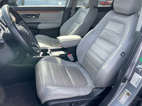 Used 2018 Honda CR-V Touring image 6