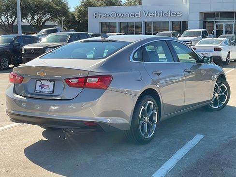 Used 2024 Chevrolet Malibu LT image 5