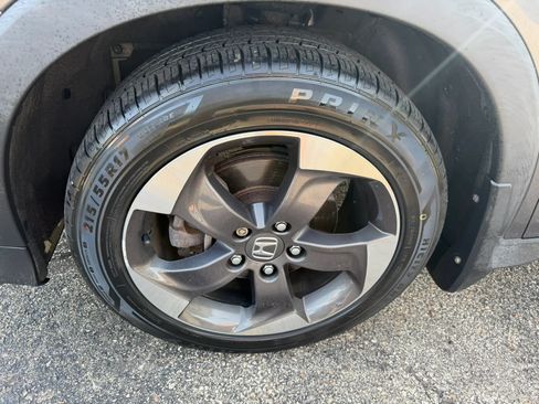 Used 2018 Honda HR-V EX image 54
