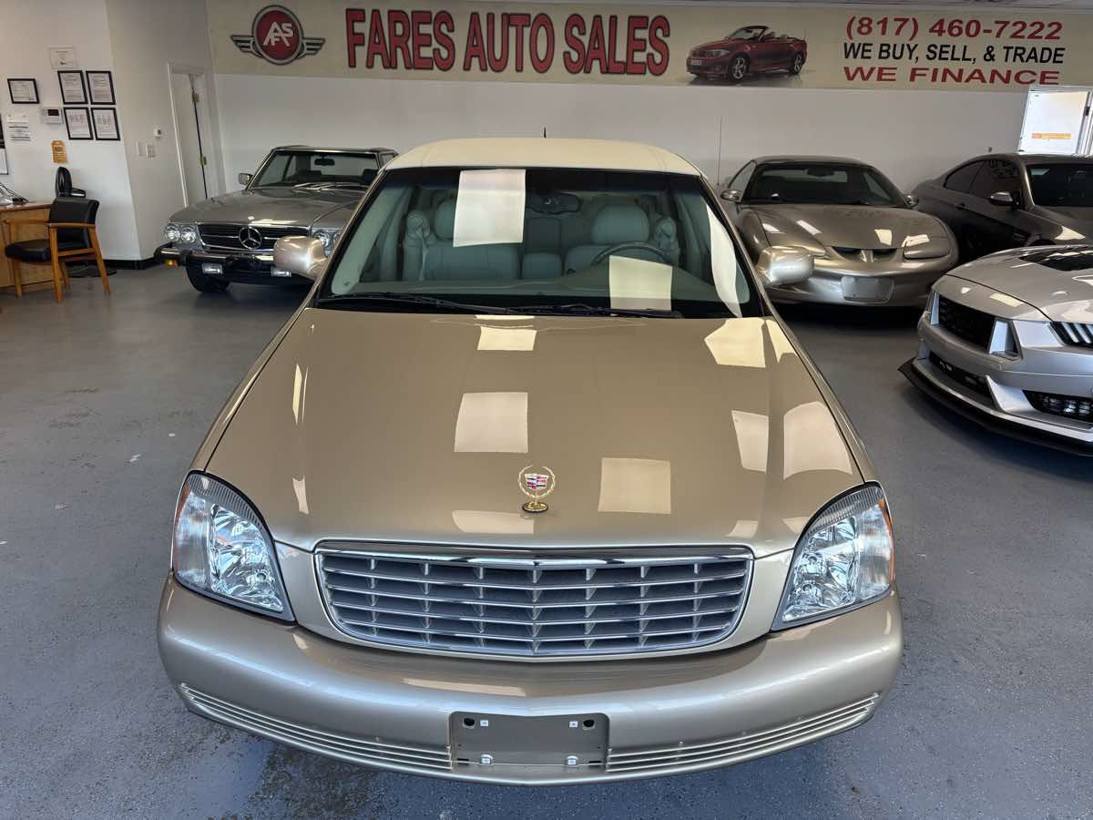 Used 2005 Cadillac De Ville FWD image 1
