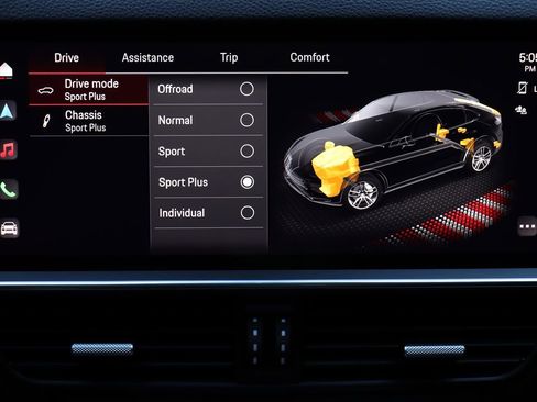 Used 2022 Porsche Cayenne Platinum Edition image 24