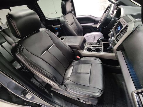 Used 2018 Ford F150 Lariat w/ Equipment Group 502A Luxury AWD/4WD image 23