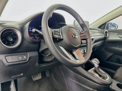 Used 2021 Kia Forte LXS image 21