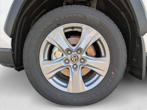 New 2025 Toyota RAV4 XLE image 10