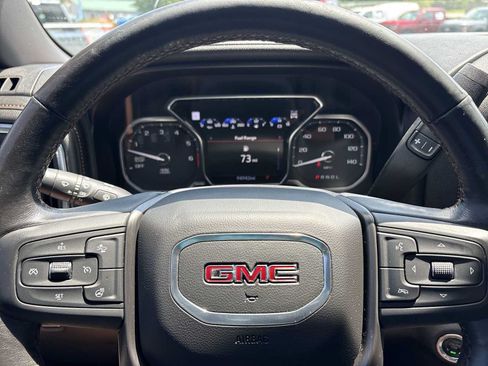 Used 2021 GMC Sierra 1500 AT4 w/ AT4 Value Package AWD/4WD image 11