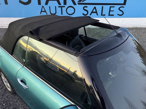 Used 2019 MINI Cooper Convertible w/ Signature Upholstery Package image 13