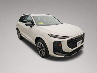 Certified 2026 Audi Q3 quattro 2.0T AWD/4WD 360° Tour