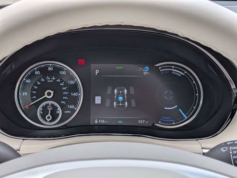 Used 2025 Genesis Electrified GV70 AWD/4WD image 31