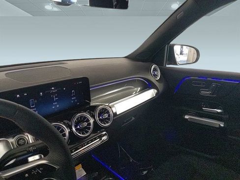 New 2024 Mercedes-Benz GLB 250 image 23