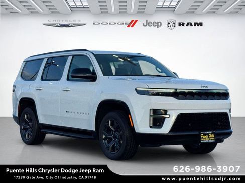New 2026 Jeep Grand Wagoneer Limited AWD/4WD image 1