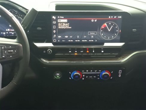 Used 2023 GMC Sierra 1500 Elevation image 26