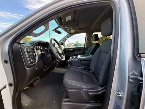 Used 2022 Chevrolet Silverado 3500 LT w/ Remote Start Package image 17