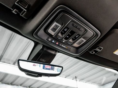 Used 2021 Chevrolet Silverado 2500 High Country w/ Z71 Off-Road Package image 23