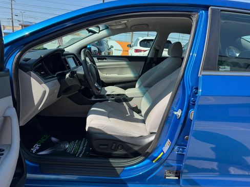 Used 2018 Hyundai Sonata SEL w/ Tech Package 02 image 18