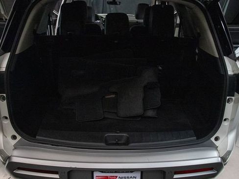 Used 2023 Nissan Pathfinder SL w/ SL Premium Package AWD/4WD image 20