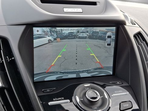 Certified 2018 Ford Escape Titanium w/ Ford Safe & Smart Package image 22