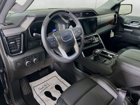 New 2026 GMC Sierra 1500 Denali image 9
