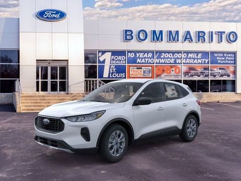 New 2026 Ford Escape Active w/ Cold Weather Package FWD image 1