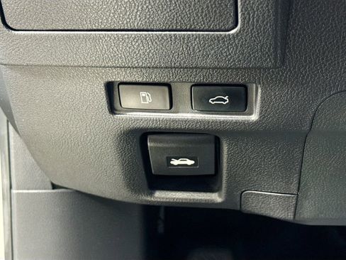 Used 2020 Lexus ES 350 Luxury w/ Accessory Package image 10