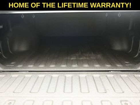 Used 2020 RAM 1500 Big Horn AWD/4WD image 33