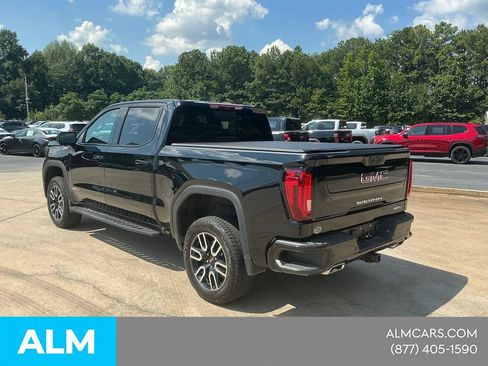 Used 2025 GMC Sierra 1500 AT4 w/ AT4 Premium Package AWD/4WD image 3