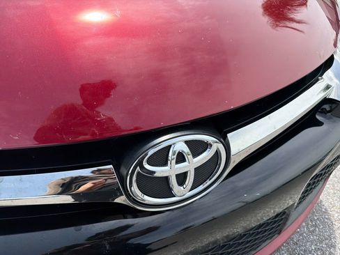 Used 2017 Toyota Camry SE FWD image 9