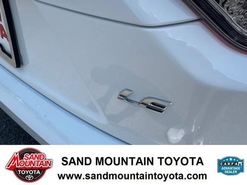Used 2025 Toyota Corolla LE FWD image 8