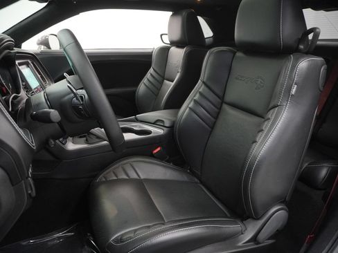 Used 2023 Dodge Challenger SRT Hellcat RWD image 17