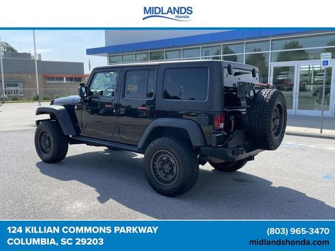 Used 2016 Jeep Wrangler Unlimited Rubicon AWD/4WD image 4
