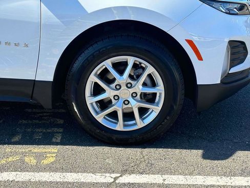 Used 2024 Chevrolet Equinox LT image 6