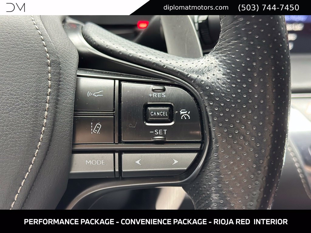 Used 2018 Lexus LC 500 Coupe w/ Performance Package RWD image 23