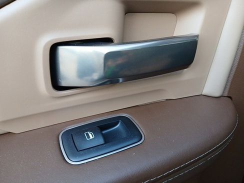 Used 2024 RAM 3500 Limited w/ Towing Technology Group image 43