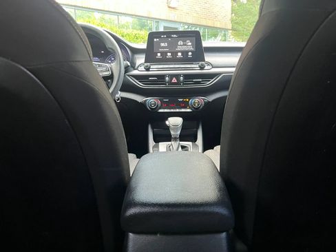 Used 2019 Kia Forte Sedan FWD image 18