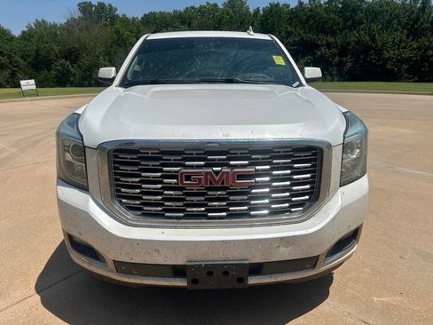 Used 2018 GMC Yukon Denali w/ Denali Ultimate Package AWD/4WD image 8
