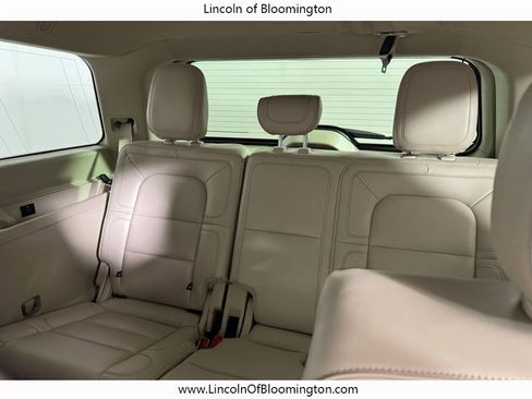 Used 2018 Lincoln Navigator Reserve w/ Technology Package image 59