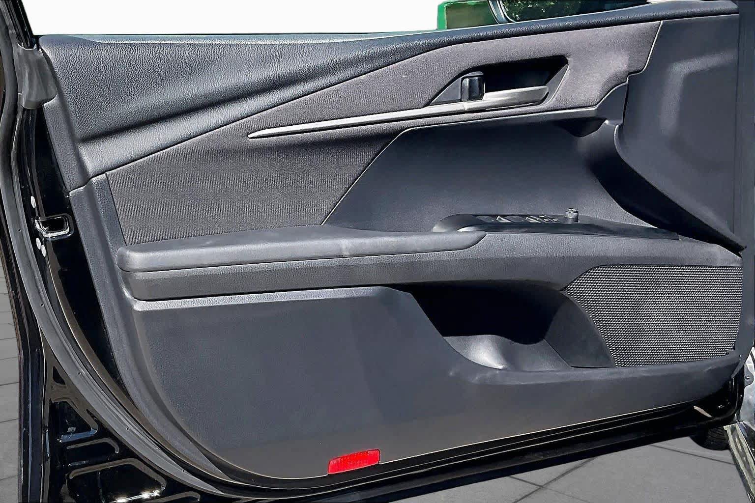 Used 2025 Toyota Camry LE FWD image 21