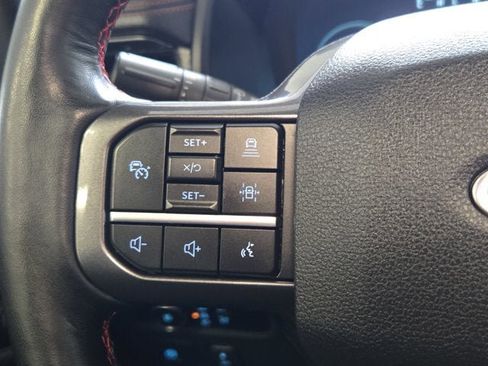 Used 2023 Ford Expedition Limited image 27