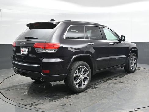 Used 2020 Jeep Grand Cherokee Overland image 3