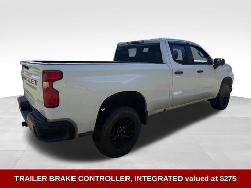 Used 2019 Chevrolet Silverado 1500 Custom Trail Boss w/ Custom Convenience Package AWD/4WD image 6