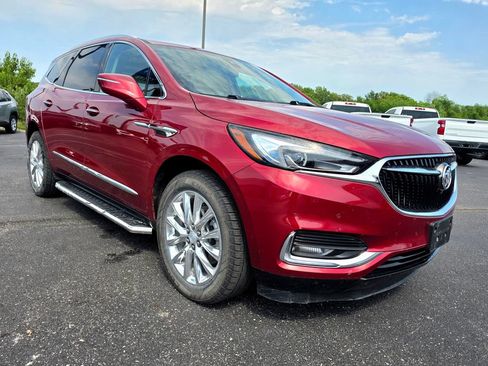 Used 2021 Buick Enclave Premium w/ Surround and Sites Package AWD/4WD image 8