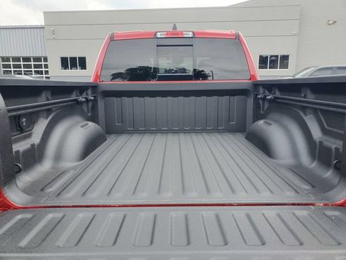 New 2026 RAM 1500 Big Horn AWD/4WD image 9