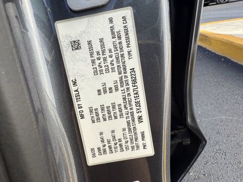 Used 2020 Tesla Model 3 Standard Range image 28