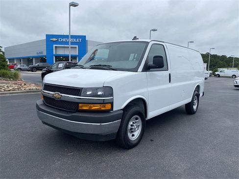 New 2025 Chevrolet Express 2500 w/ Driver Convenience Package image 4