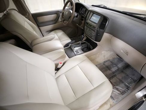 Used 2003 Toyota Land Cruiser AWD/4WD image 5