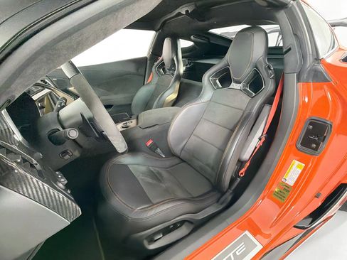 Used 2019 Chevrolet Corvette ZR1 RWD image 11