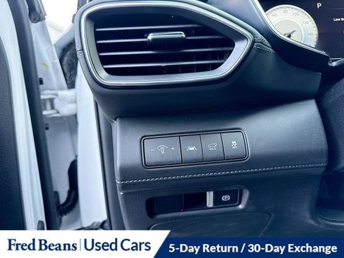 Used 2023 Hyundai Santa Fe SEL w/ Premium Package image 11