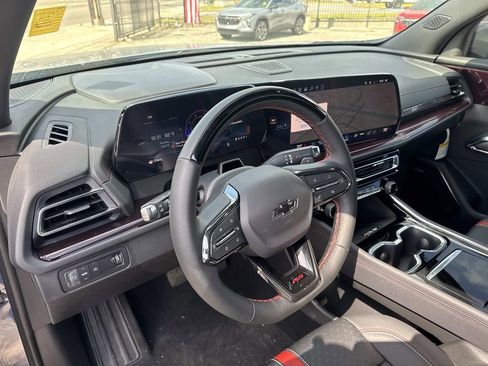 New 2026 Chevrolet Traverse RS image 18