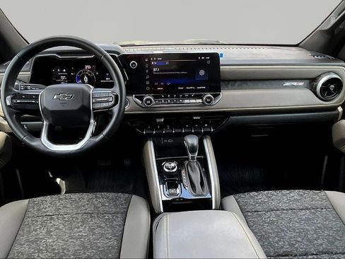 Used 2024 Chevrolet Colorado ZR2 w/ Technology Package image 8