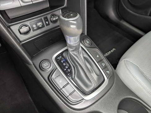 Used 2020 Hyundai Kona Ultimate AWD/4WD image 28